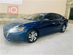 نيسان ألتيما